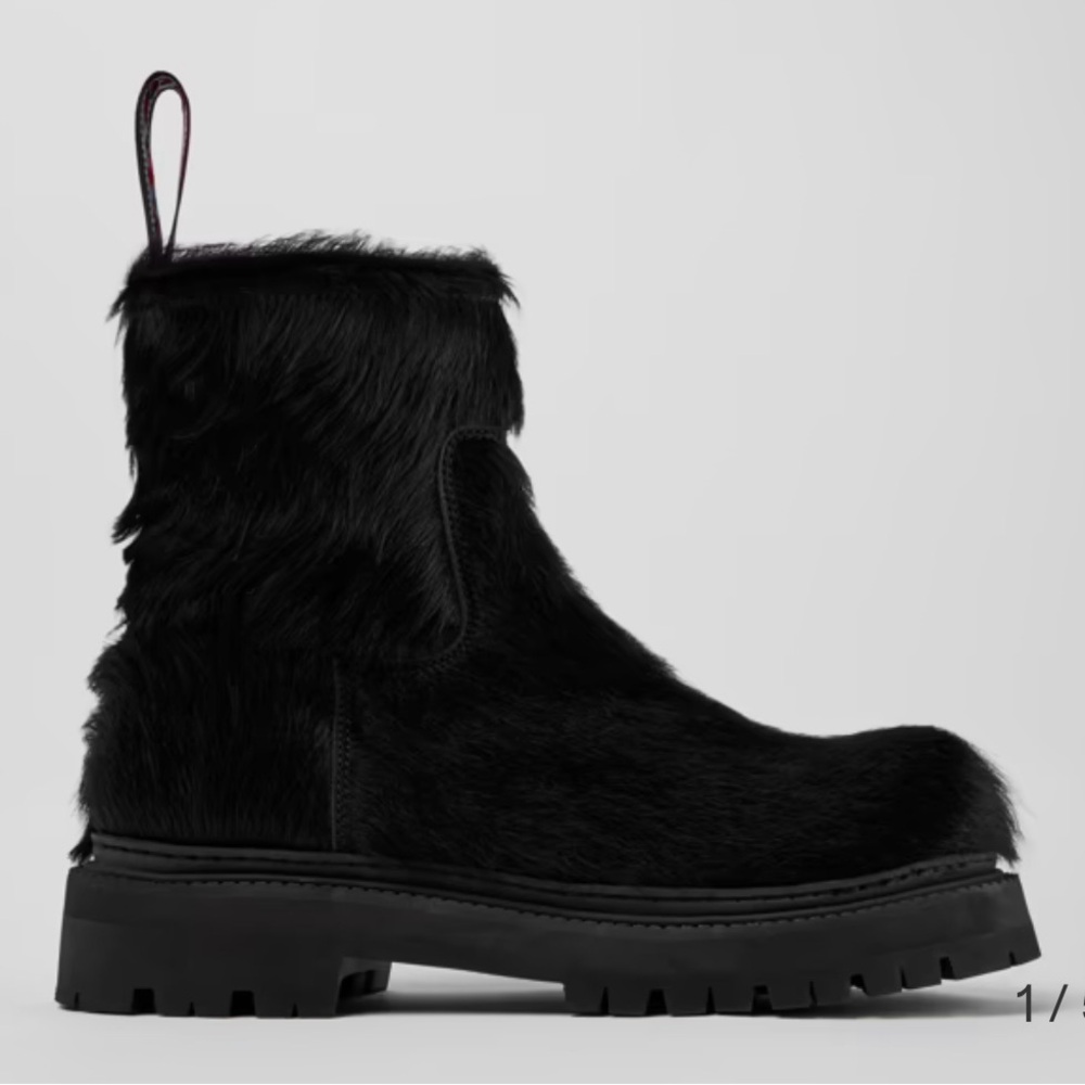 NIB CAMPERLAB Camper Black Eki Calf Skin boots size 42 unisex